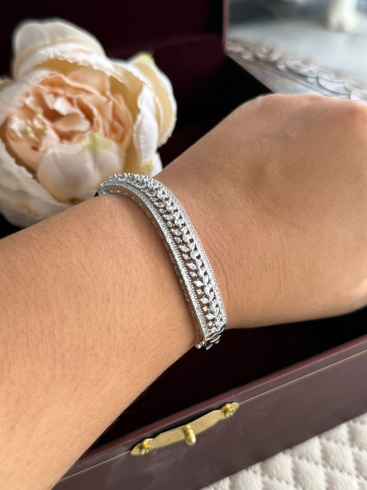 AMERICAN BRACELET WITH CZ STONE