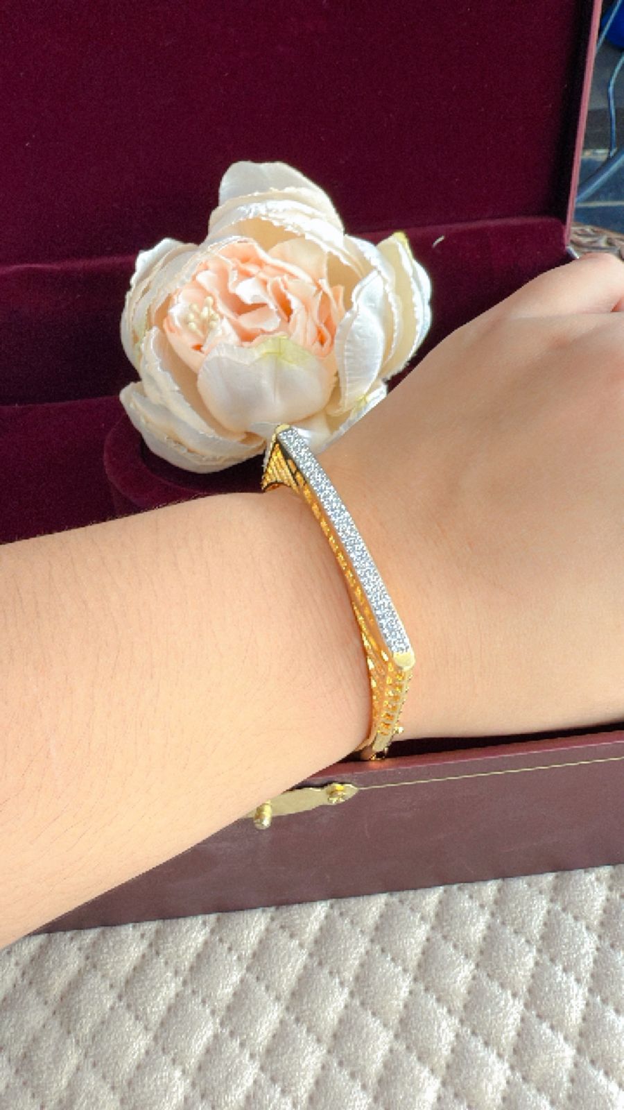 UNIQUE SILVER AND GOLD POLISH BRACELET