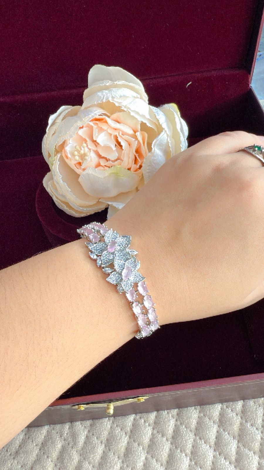 CLASSIC SILVER POLISH  PINK BRACELET FOR WOMEN