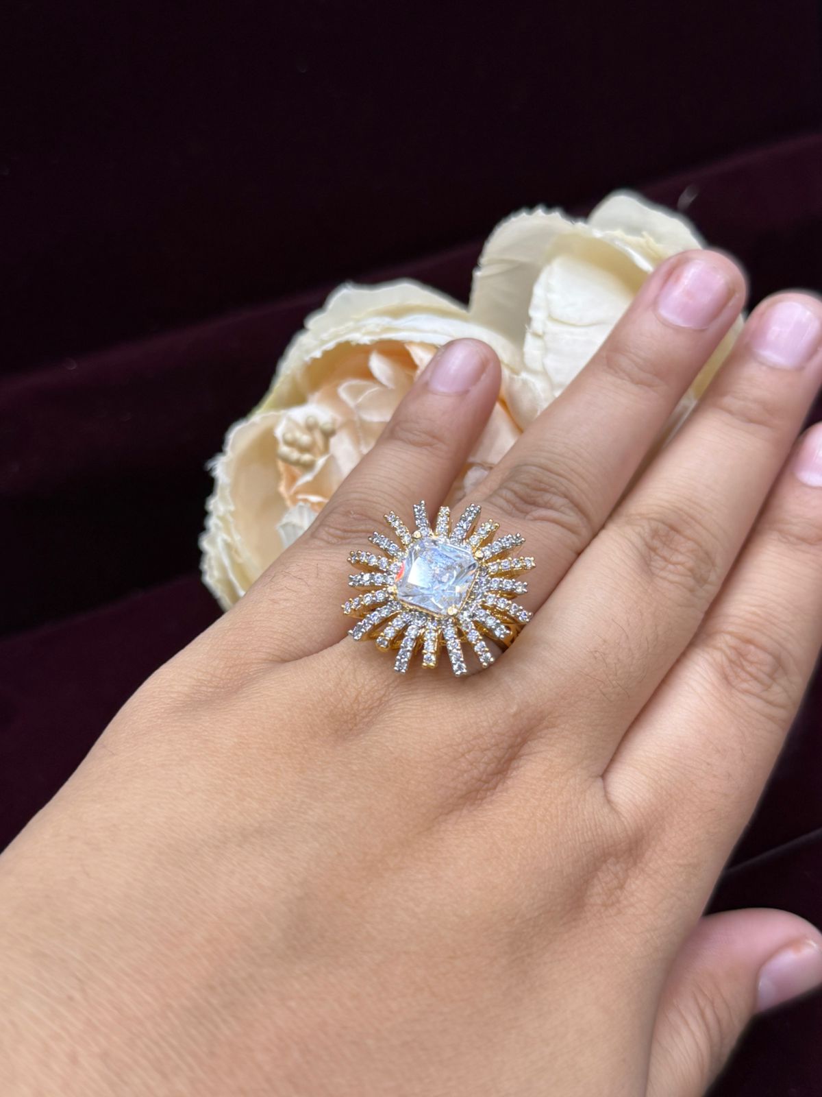 UNIQUE FLOWER SHAPE WITH SILVER POLISH RING FOR WOMEN