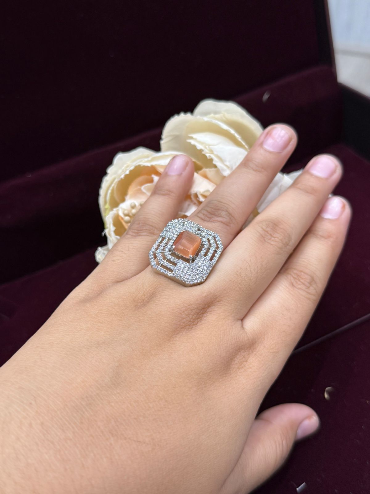 MINT CZ STONE DIAMOND RING FOR WOMAN