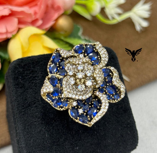 CLASSIC BLUE FLOWER RING FOR WOMAN