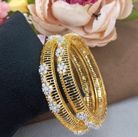 ROUND SHAPE IN GOLDEN POLISH BANGLES FOR WOMEN