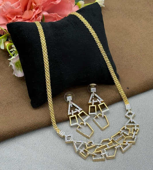 TIMISHA ZIRCONIA PENDANT SET FOR WOMEN