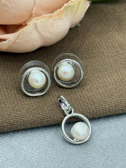 AMERICAN WHITE DIAMOND PENDANT SET  FOR WOMEN