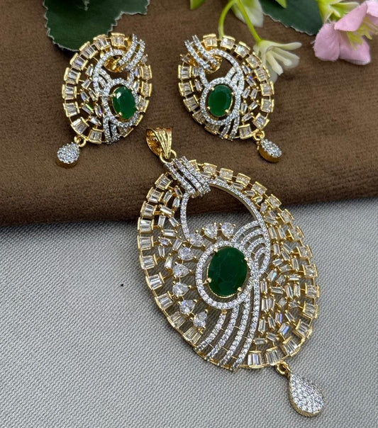 GREEN BEAUTIFUL PENDANT SET FOR WOMEN