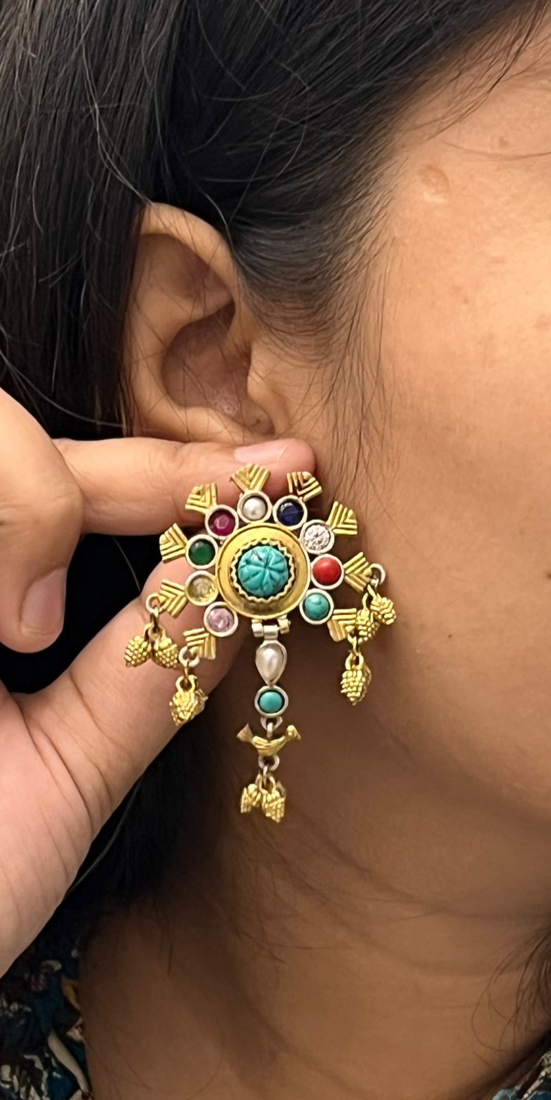 Turquoise Colour Studded Dual Tone Earring for Women