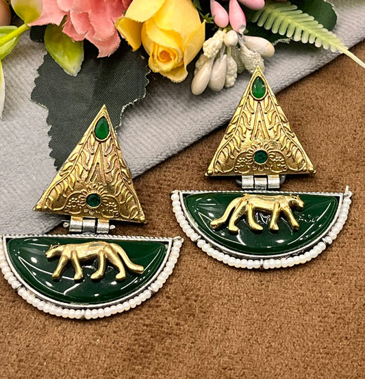 Green Stone & Gold Leopard Design with Beaded Detailing Earring
