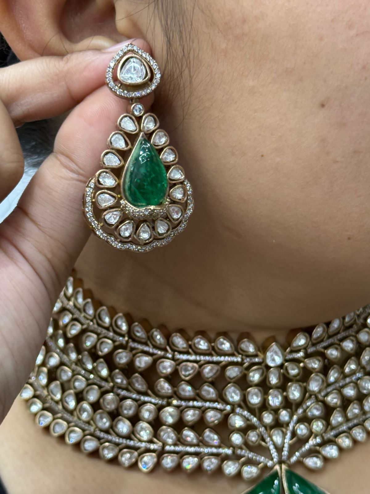 Broad Bridal Choker With Mossanite And Doublet Stones For Women