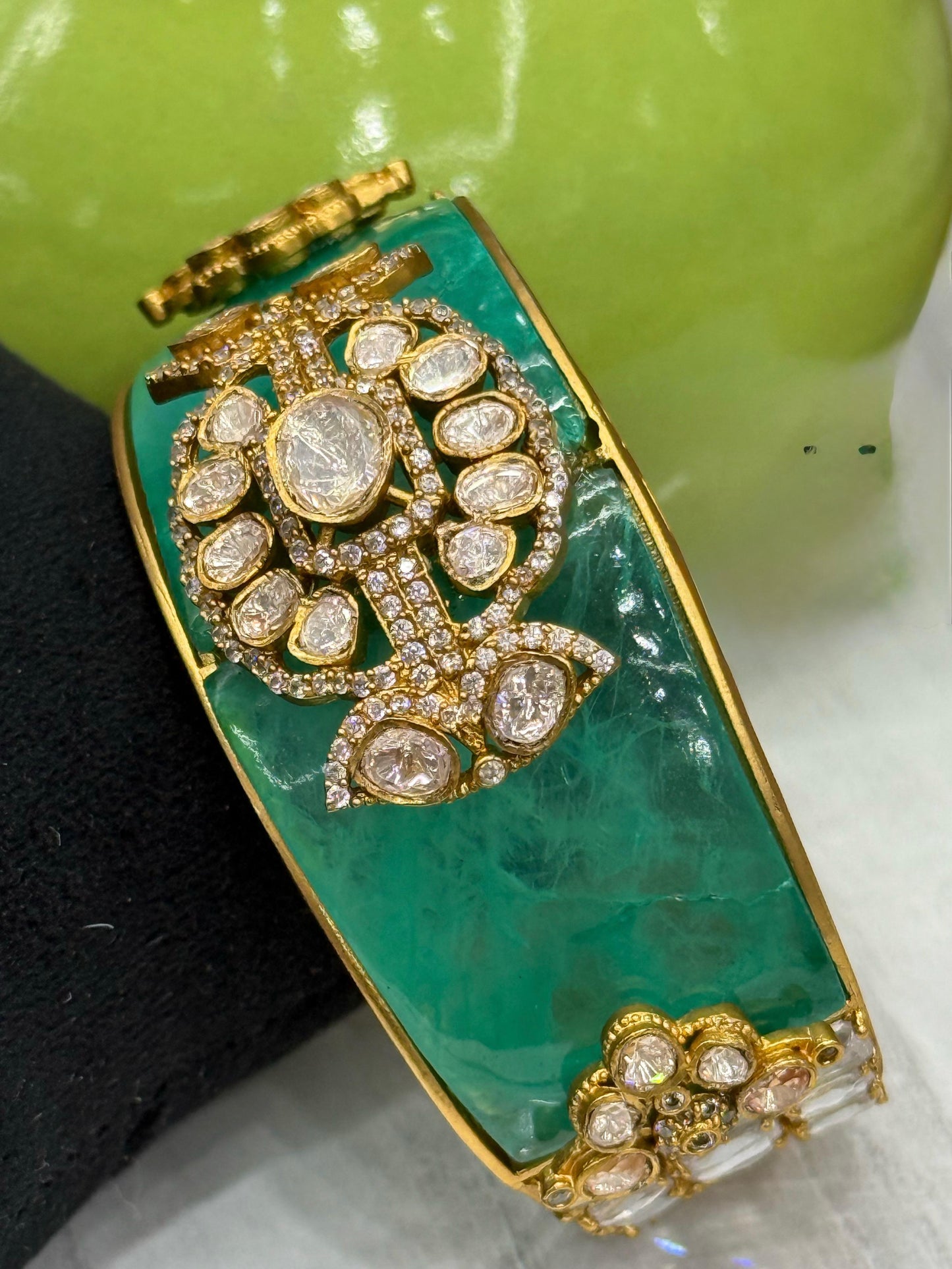 DOUBLET WITH MOSSANITE CARVING BRACELET IN MINT FOR WOMEN