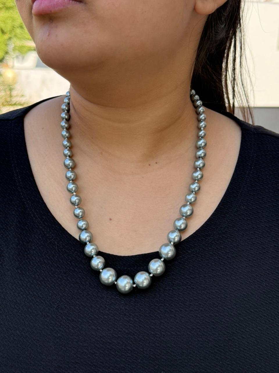 fresh watar peral grey single layar mala for woman