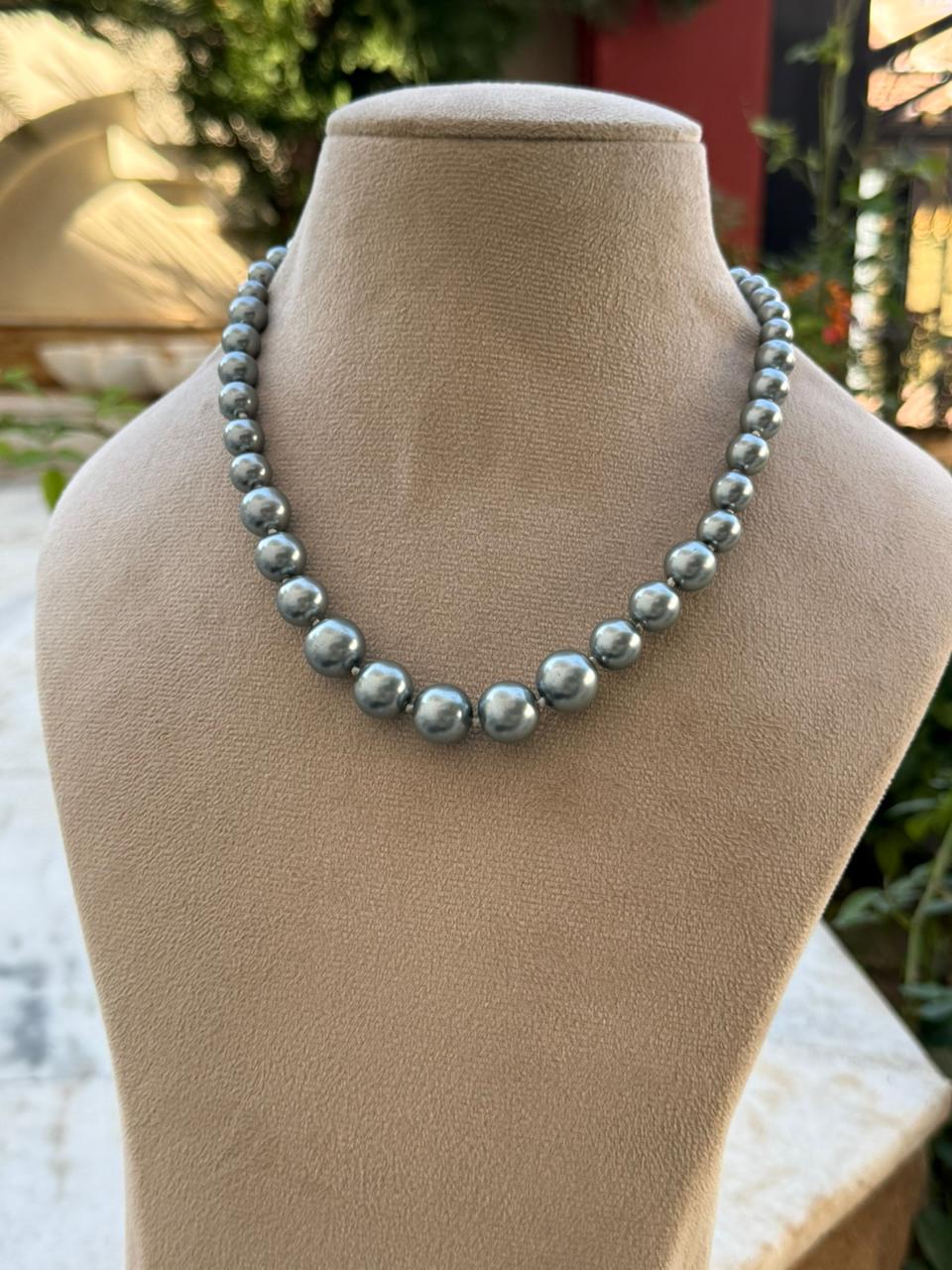 fresh watar peral grey single layar mala for woman