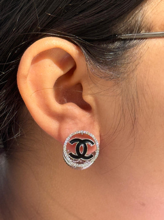 Double sided Hoop in black for woman