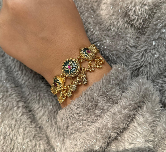 Doublet Stone With Carving Rajwadi Bracelet for woman