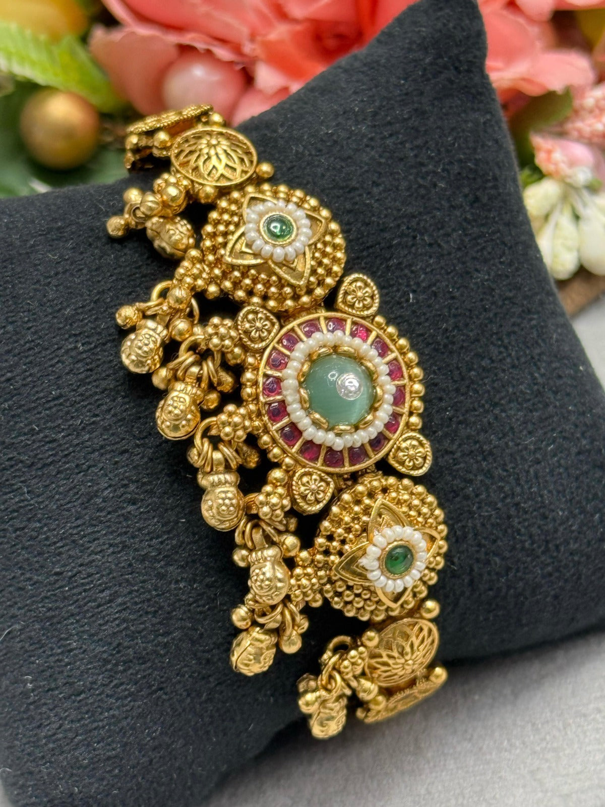 Round With Kundan Stones Rajwadi Necklace for woman