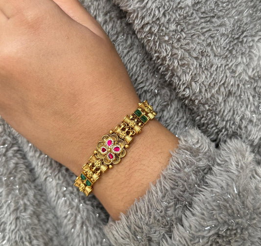 Chain With floral Rajwadi Bracelet for woman