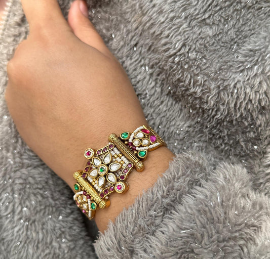 Pearl With Kundan Stone Rajwadi Bracelet for woman