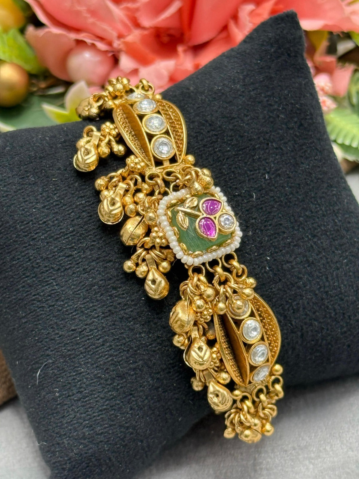 Leafy Pattern Gold Plated Rajwadi Bracelet for woman