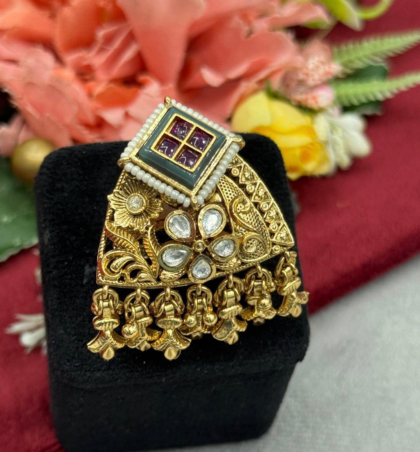 Elegant Rajwadi Rimg For Women