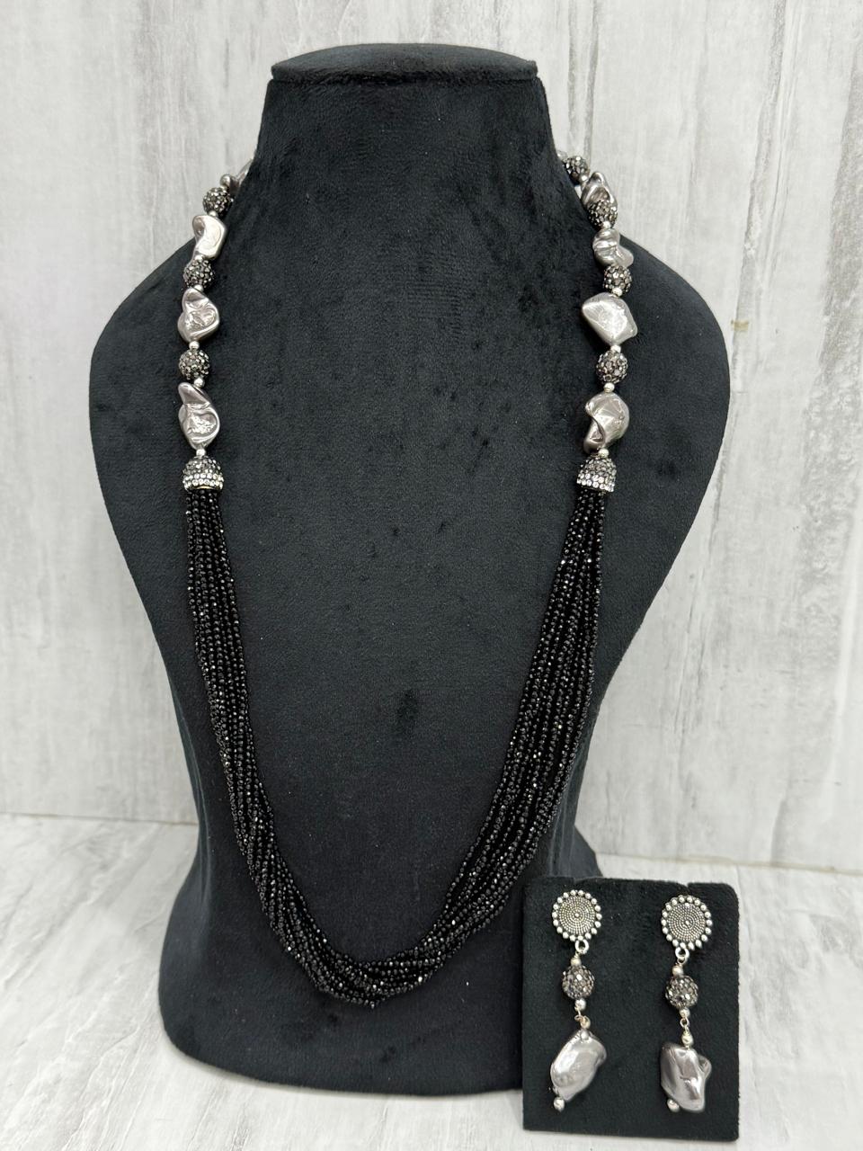 HALF LAYERD AND STONES MALA IN BLACK FOR WOMEN