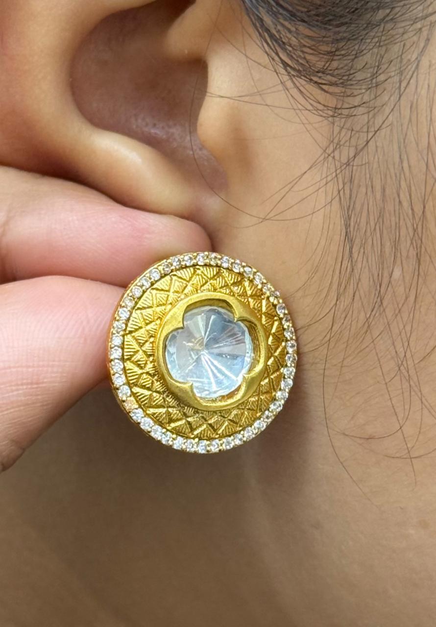 GOLDEN POLISH WITH MIDDLE STONE KUNDAN STUDS