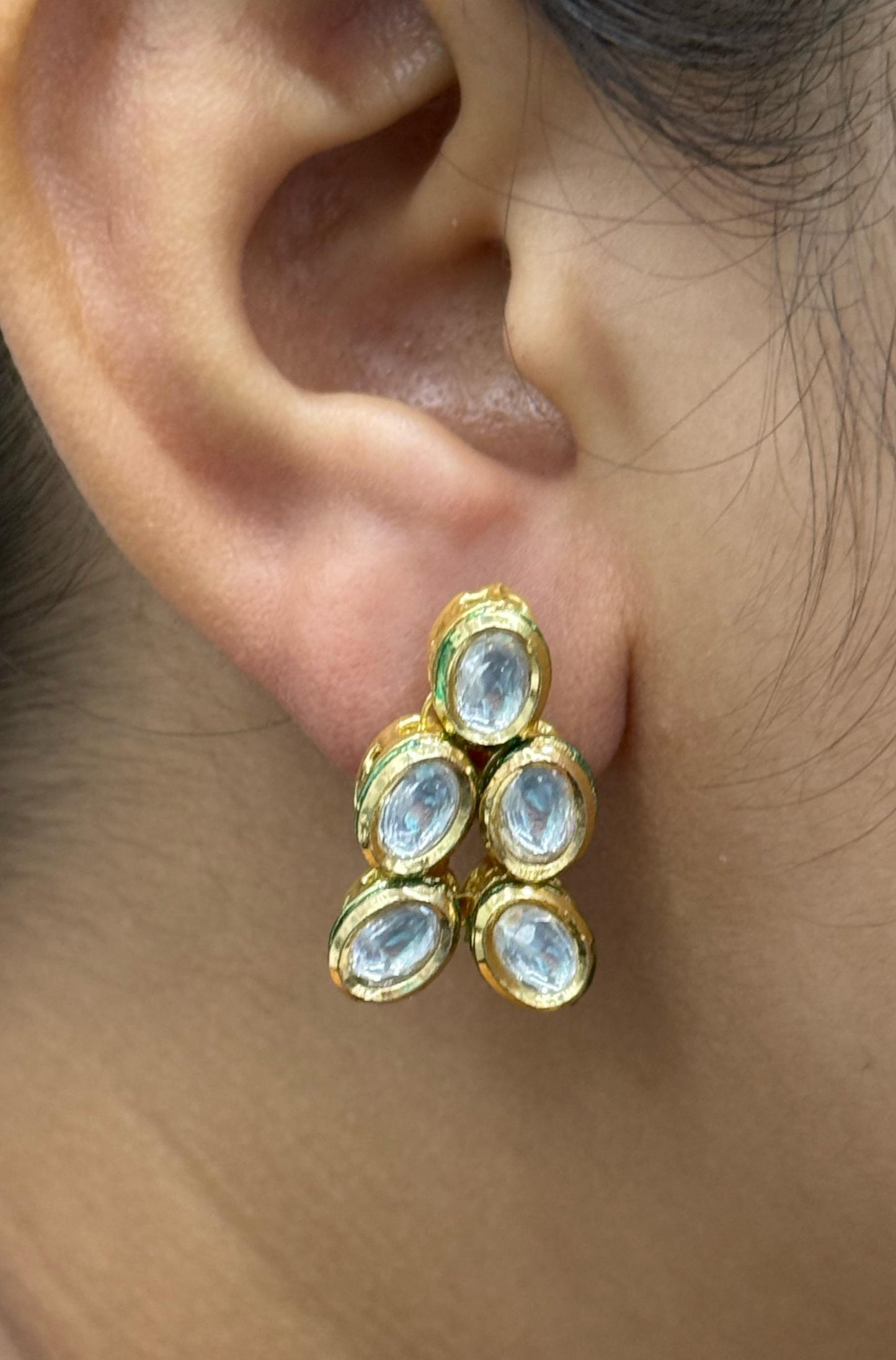 BEAUTIFUL GOLDEN KUNDAN STUDS FOR WOMEN