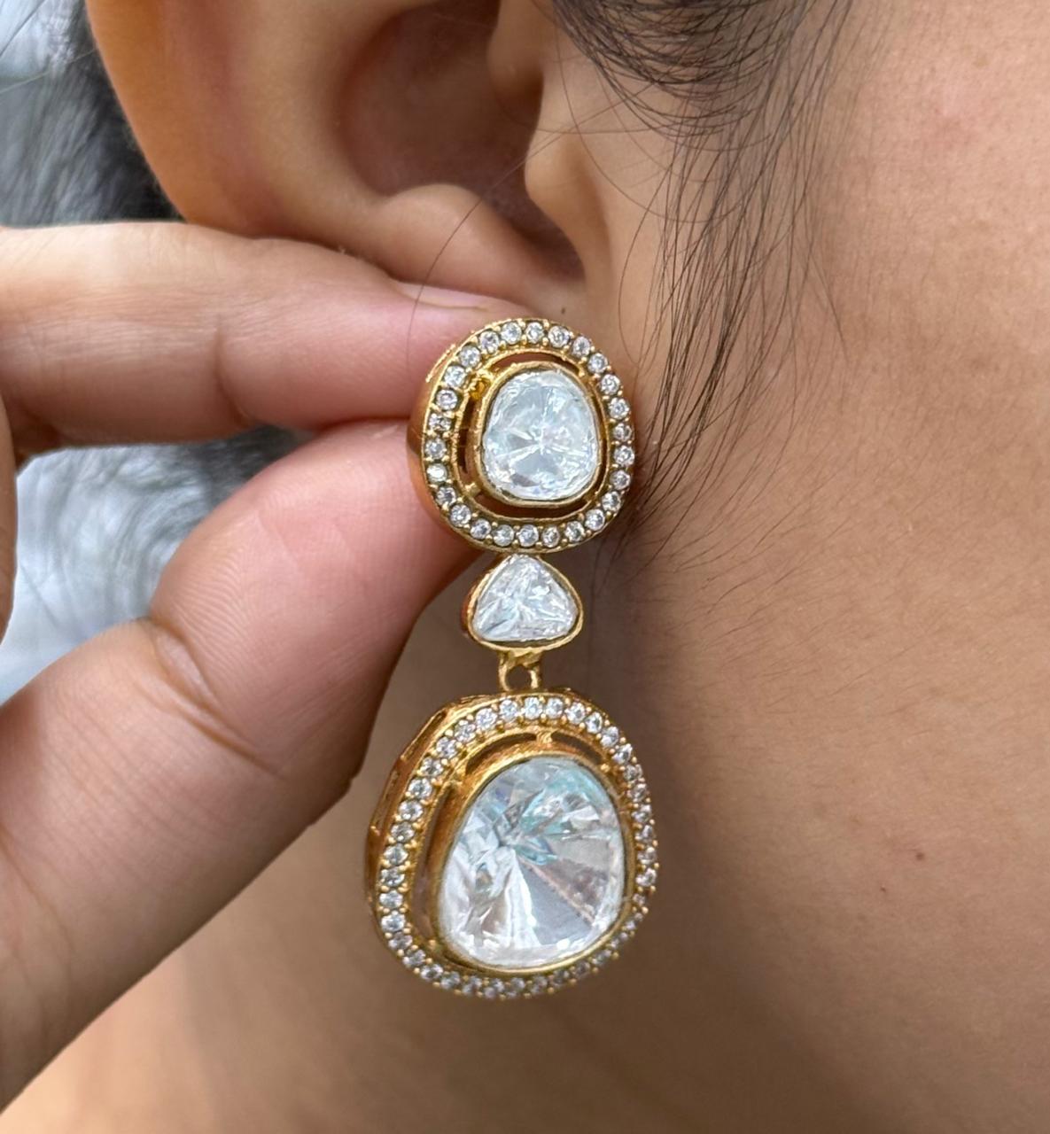 TRENDING DIAMOND KUNDAN EARRING FOR WOMEN