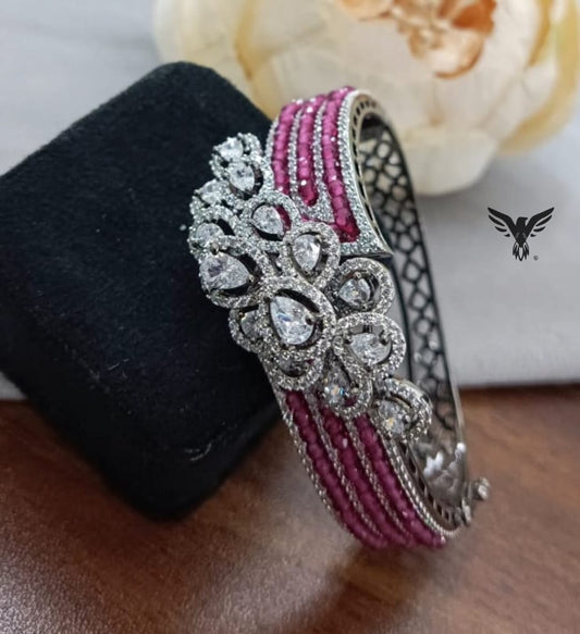 UNIQUE DESIGN WITH CZ STONE AND PINK DIAMOND