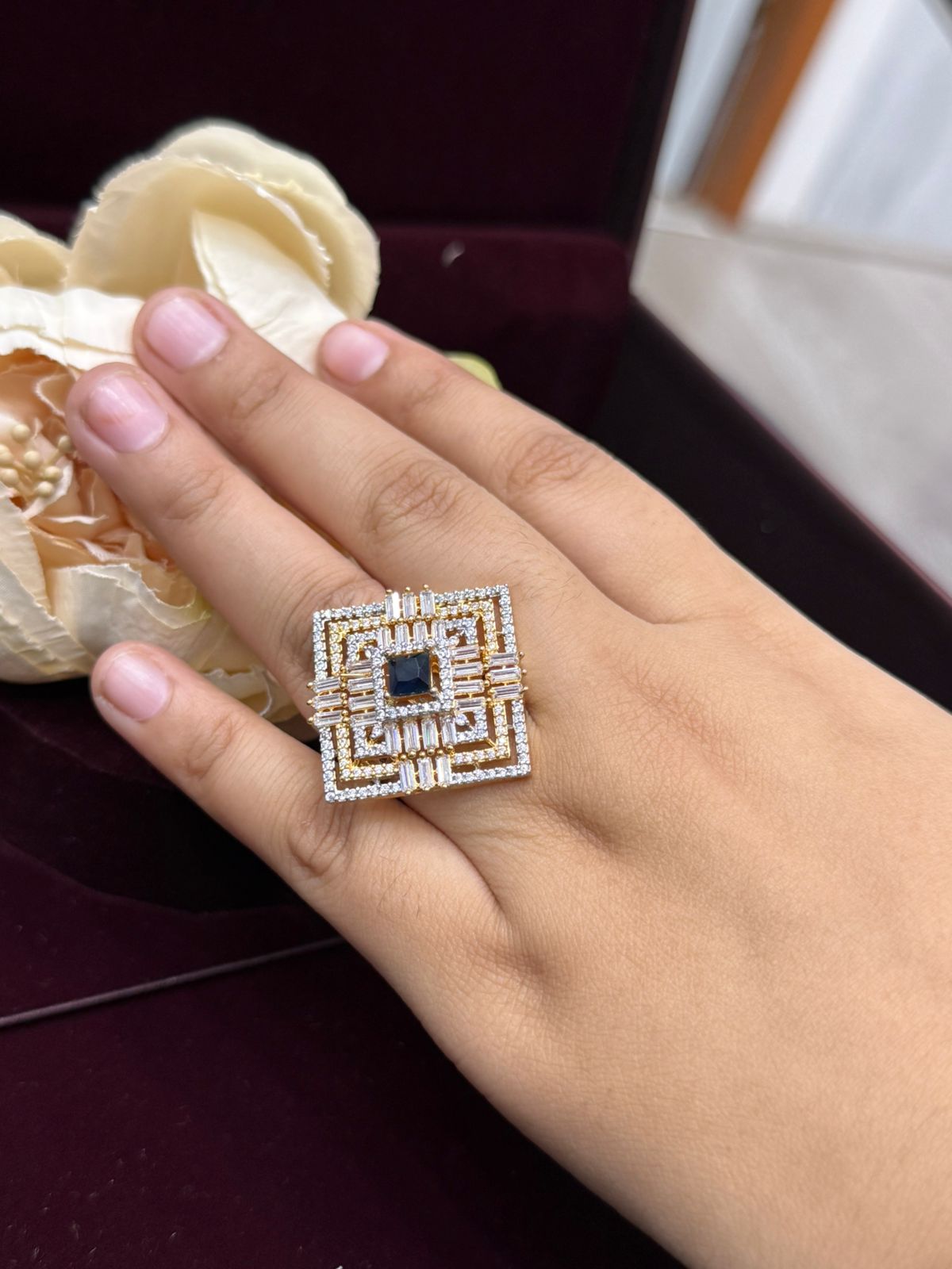 SQUARE ELEGANT AD FINGER RING FOR WOMEN