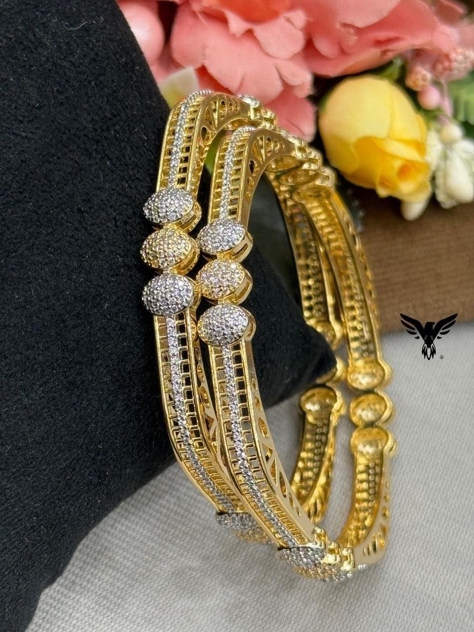 GOLD POLISH BANGLES FOR WOMAN