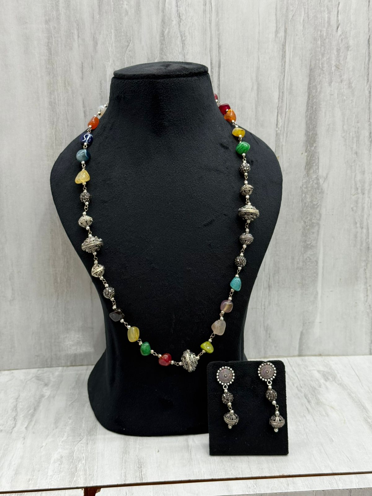 Single layered multicolour mala  with earrings for women