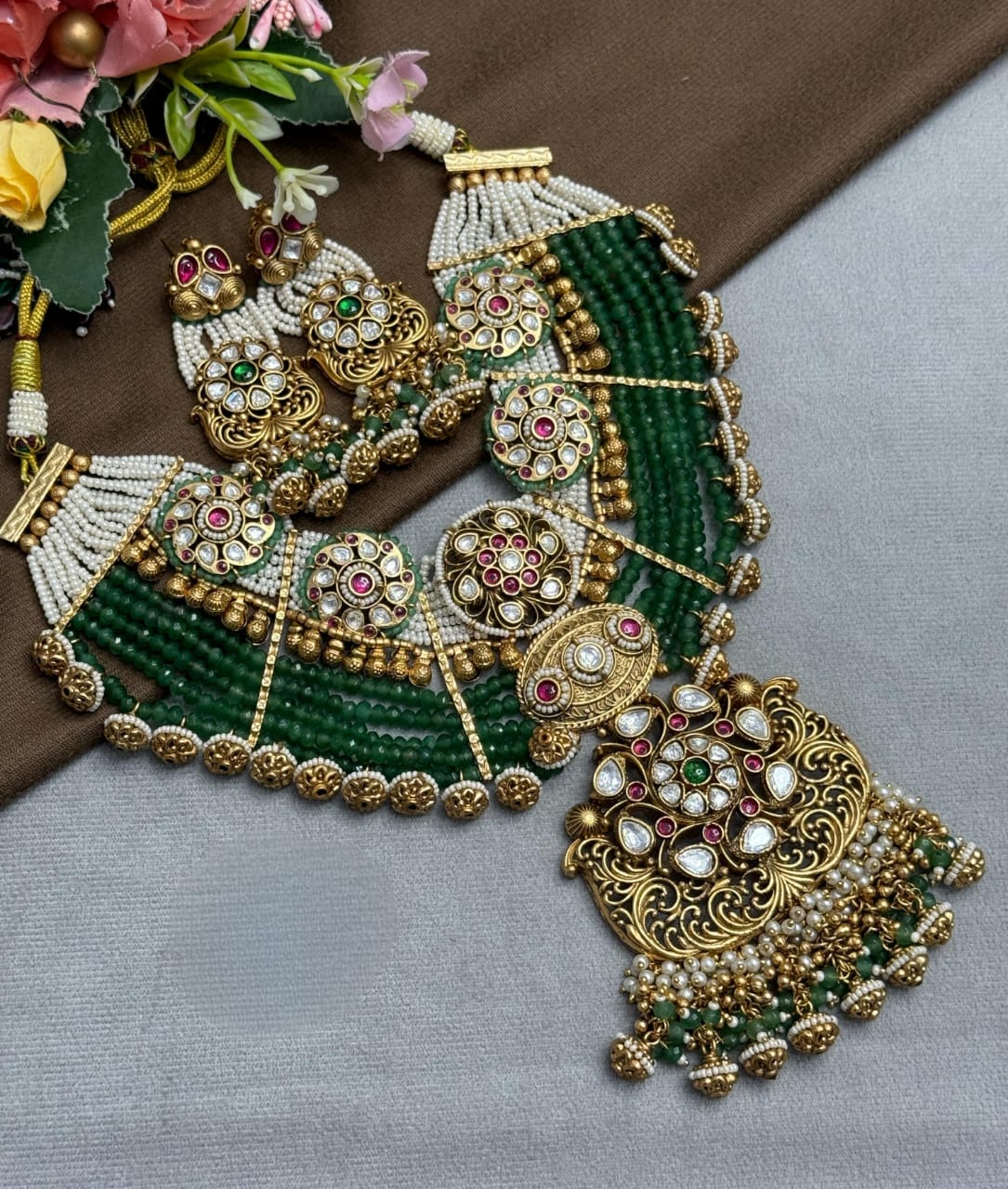 Rajwadi traditional style kundan Broad necklace beading in green for womens