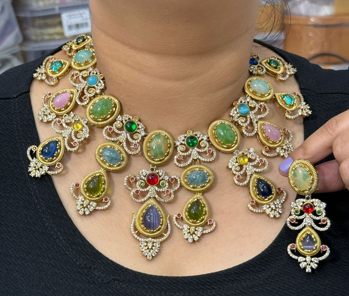 Multicoloured natural stone Vintage necklace  For Women