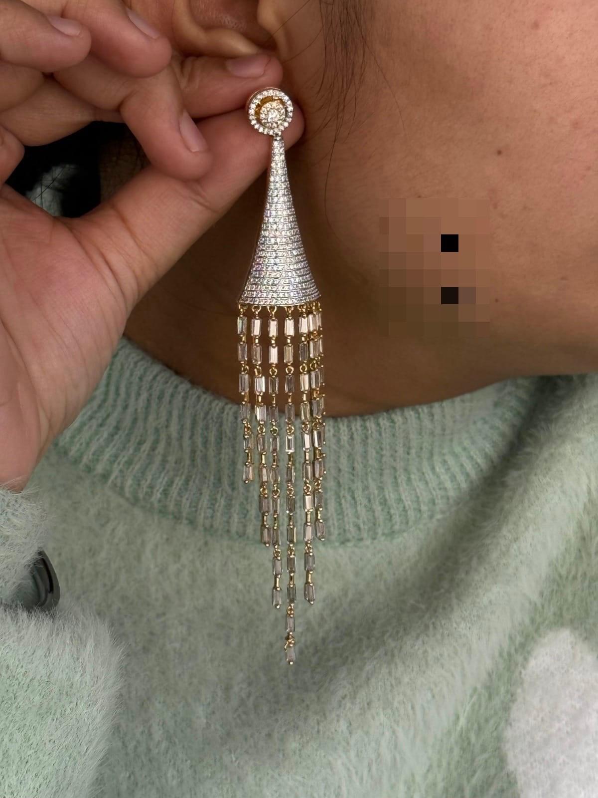 Charming Long Drop Earrings with Emerald Golden Chains