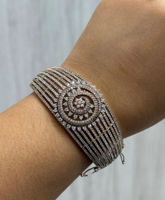 Noor Beautiful  Diamond Bracelet in Rose gold For Women