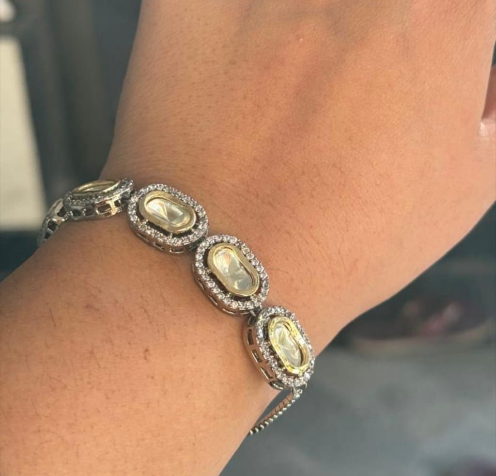 POLKI KUNDAN CHAIN BRACELET