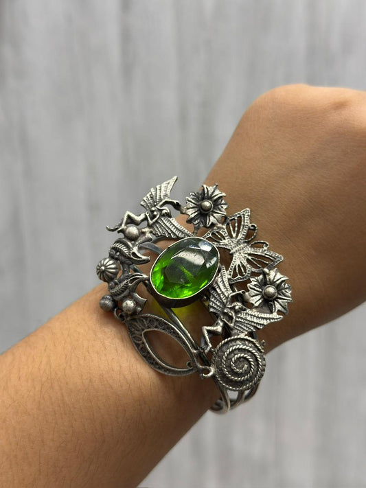 Bhavya Green Silver Look Alike Bracelet For Women