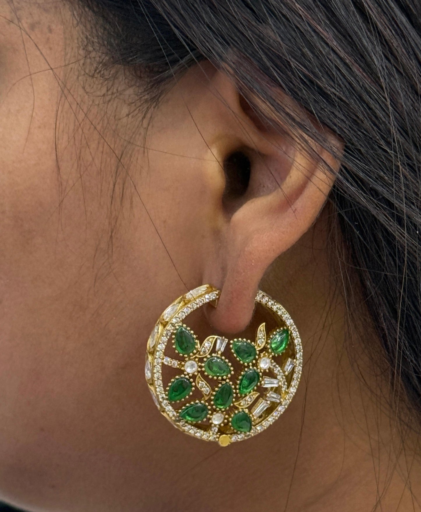 Hoops kundan Mosanite Kundan Earrings in Emerlad green  for women