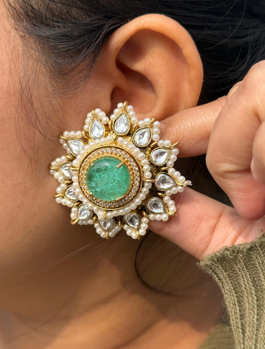 SUNFLOWER MOSSANITE WITH PEARLS STUDS IN MINT FOR WOMEN