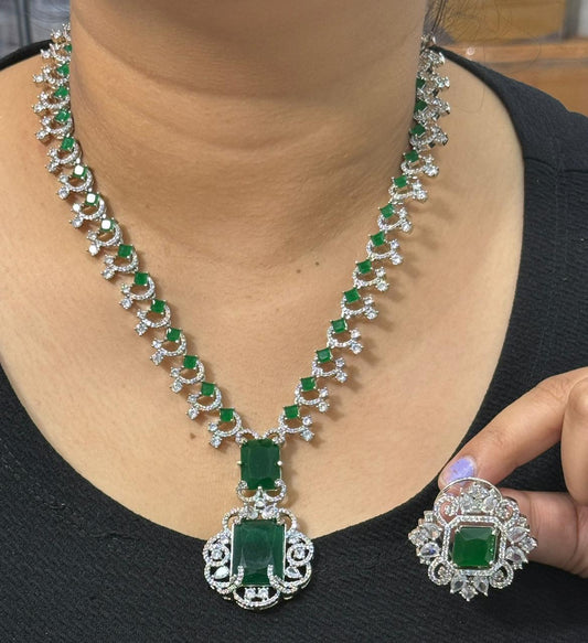Neeta Ambani Emerald diamond  Necklace