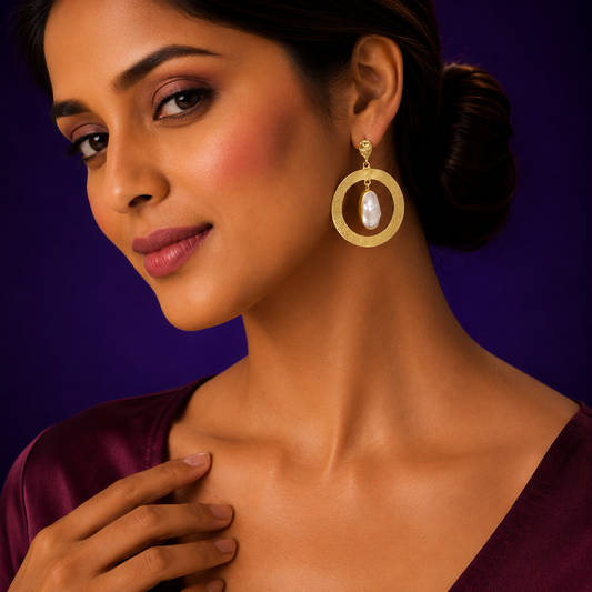 golden halo mother of pearl earring for woman