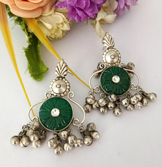 EMERALD GREEN PRECIOUS STONE EARRING